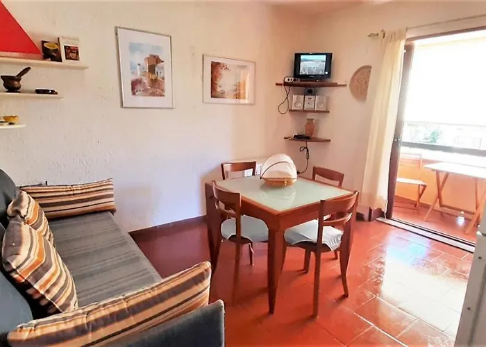 Apartmanhotel Baia De Bahas - &