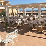 Baia De Bahas - & 3* Santa Marinella