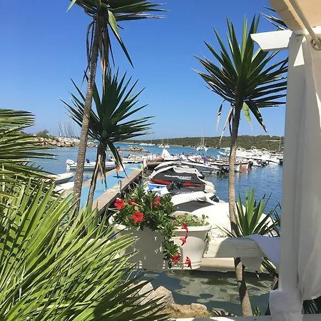 Aparthotel Baia De Bahas - &