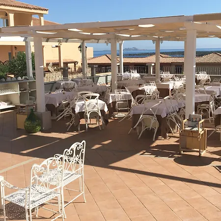 Baia De Bahas - & 3* Marinella (Sardinia)