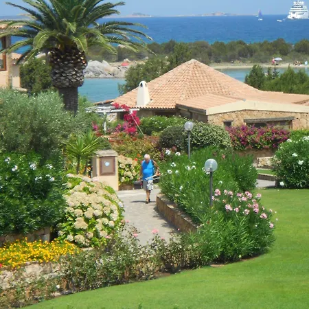 Baia De Bahas - & Aparthotel