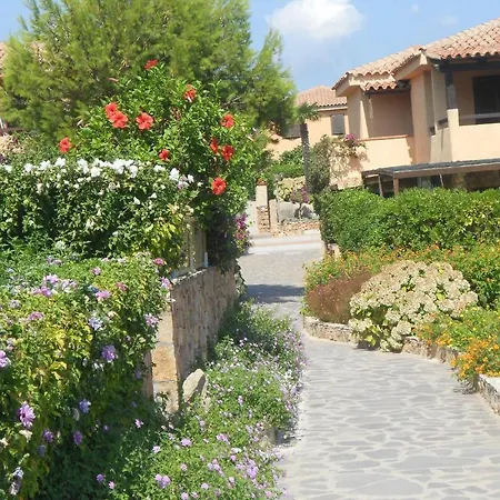 Aparthotel Baia De Bahas - &