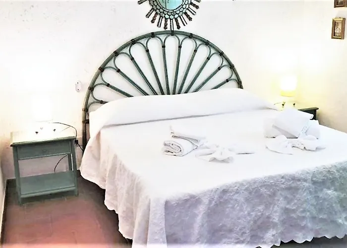 Baia De Bahas - & Aparthotel Marinella (Sardinia)