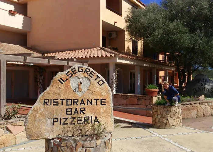 Aparthotel Baia De Bahas - & 3*