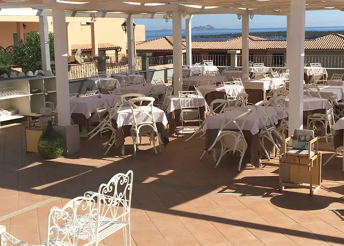 Baia De Bahas - & 3* Marinella (Sardinia)