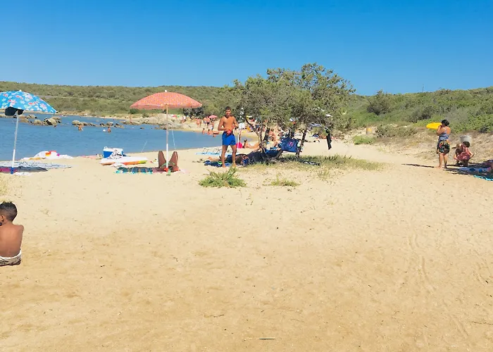 Aparthotel Baia De Bahas - & 3*