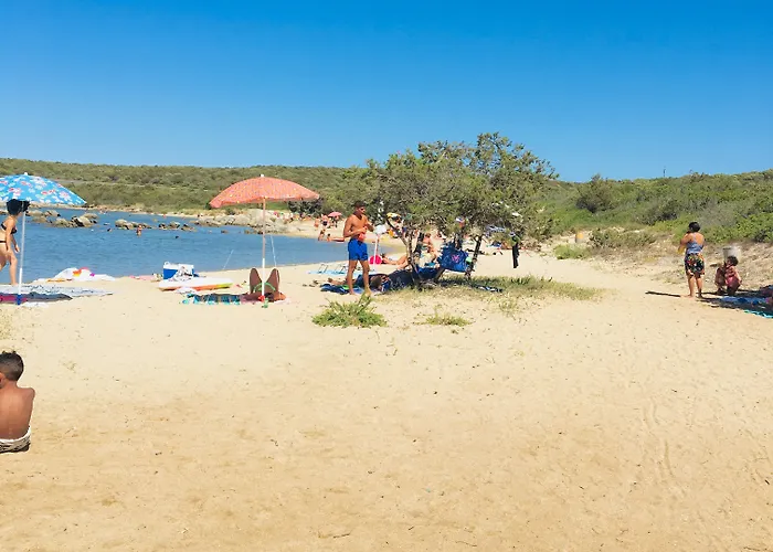 Aparthotel Baia De Bahas - & 3*