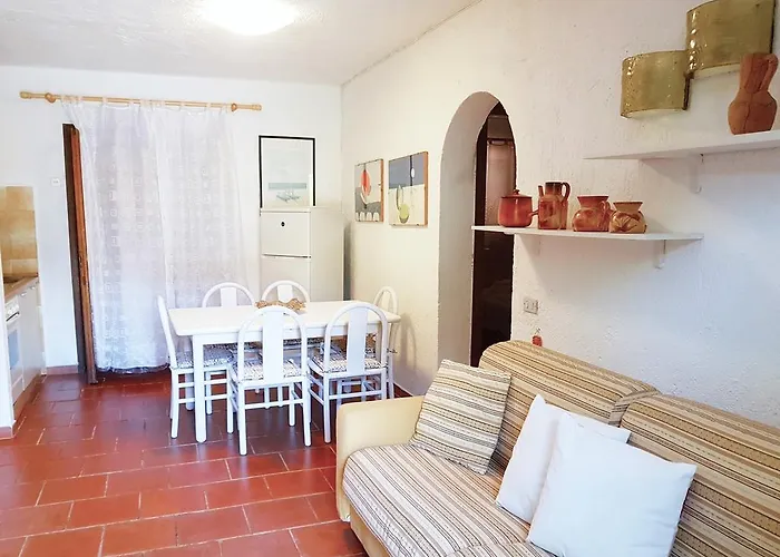 Aparthotel Baia De Bahas - & 3*